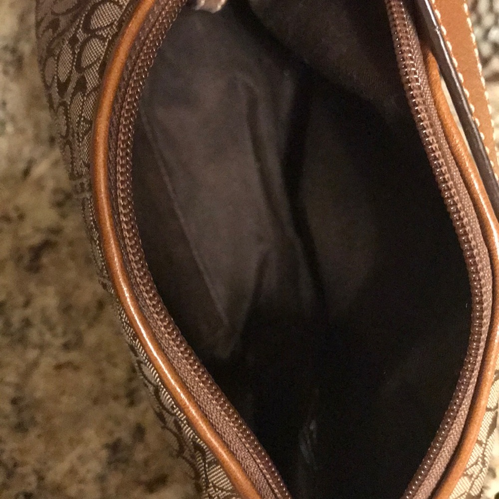 Purse - Picture 4 of 4